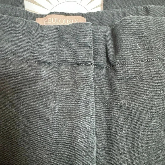 Chicos Women’s Black‎ Flat Front Pants Fabulously Slimming Chicos Size 3 - Picture 2 of 8